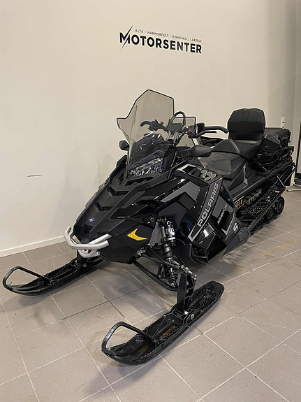 Polaris S4 Titan Adventure 2 of 6