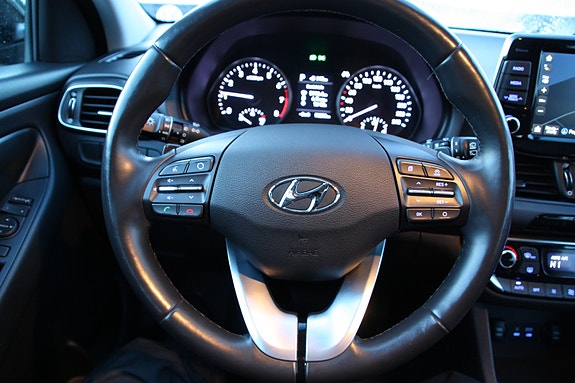 Hyundai i30 12 of 26
