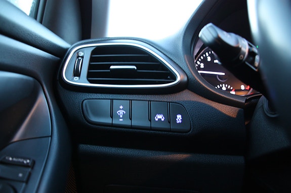 Hyundai i30 16 of 26