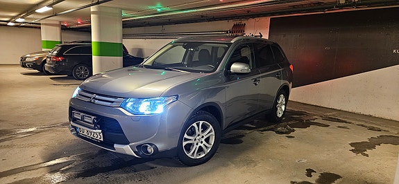 Mitsubishi Outlander 7 of 18