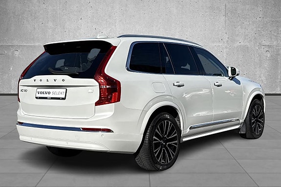 Volvo XC90 6 of 30