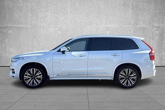 Volvo XC90 9 of 30