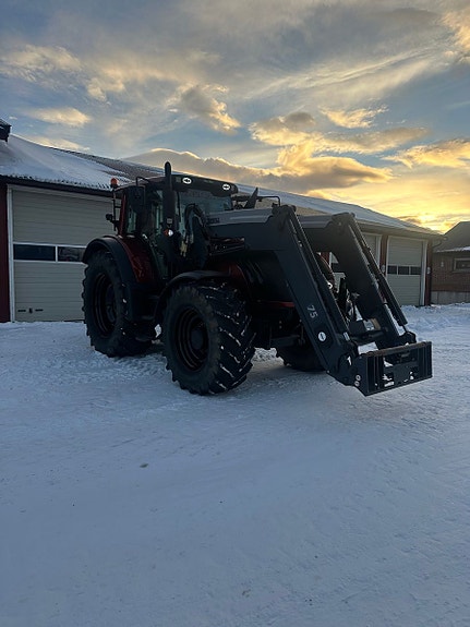 Valtra T202 Direct Norges fineste? se timer! 2011, kr 779 000,-