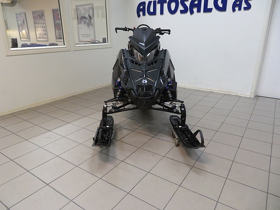 Polaris Khaos 9R 146 2 of 12