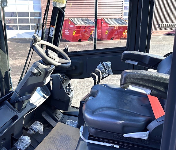 Bobcat 3 T dieseltruck. Leasing: 0% rente 5 år! 4 of 6