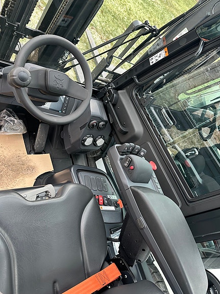 Bobcat 2.5T dieseltruck. Leasing: 0% rente 5 år! 6 of 8