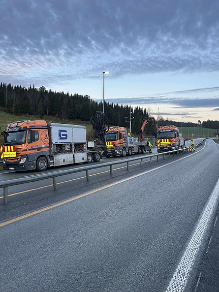 Montering av midtrekkverk E6