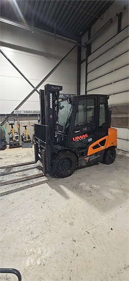 Doosan D35C-9 5 of 5
