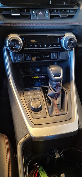 Toyota RAV4 11 of 18