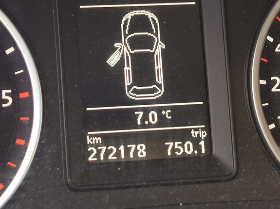 Volkswagen Tiguan 9 of 11