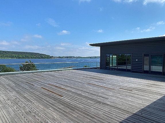 Rooftop available area for Onyx