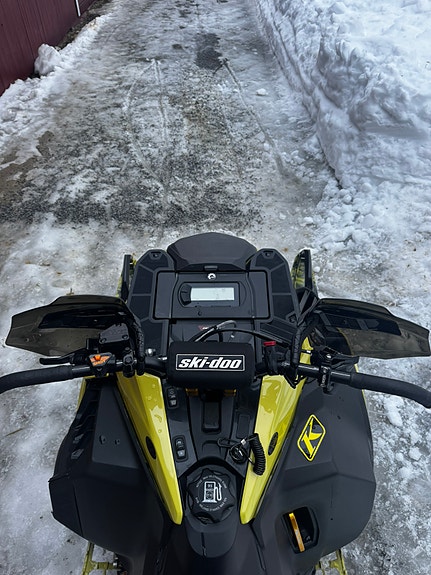Ski-doo Freeride STD 850 E-TEC Turbo R 7 of 7