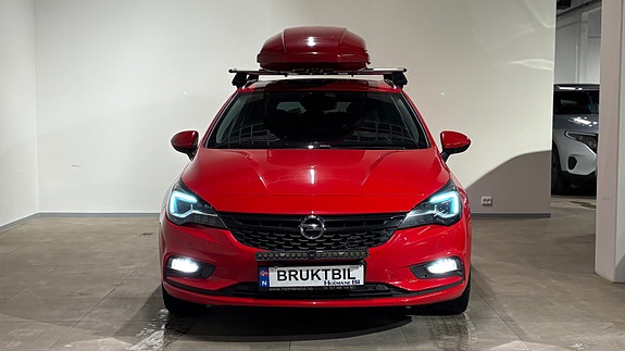 Opel Astra 2 of 26