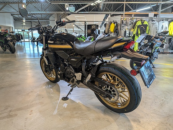 Kawasaki Z650 RS 4 of 5