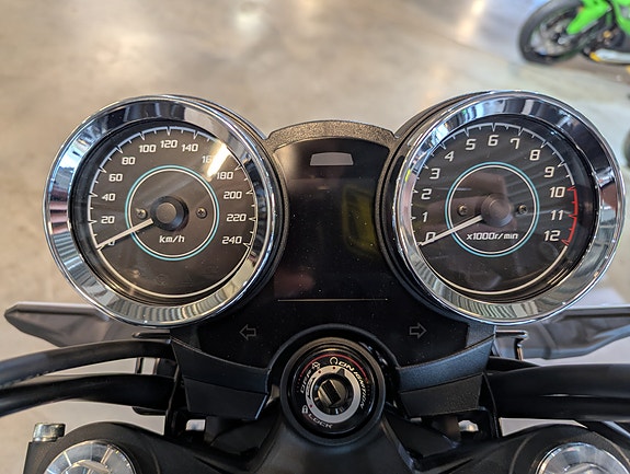 Kawasaki Z650 RS 5 of 5