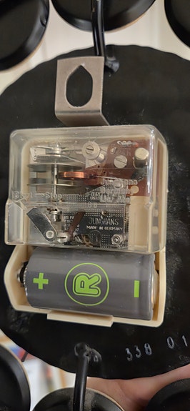 Product image 4 of 6
