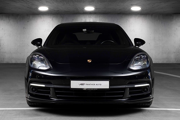 Porsche Panamera 5 of 5