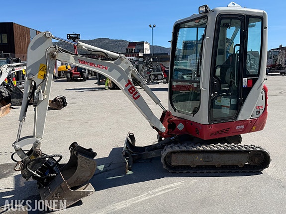 Takeuchi TB216