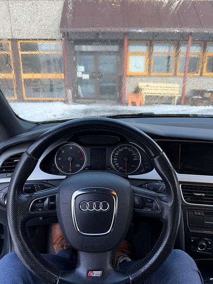 Audi A4 11 of 20