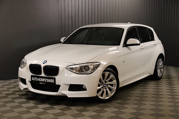 BMW 118d 3 of 5