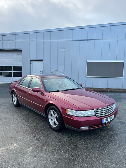 Cadillac Seville 3 of 5