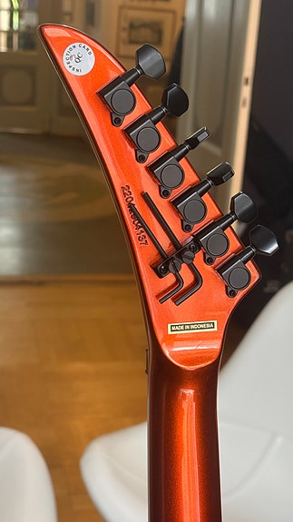 Product image 9 of 9