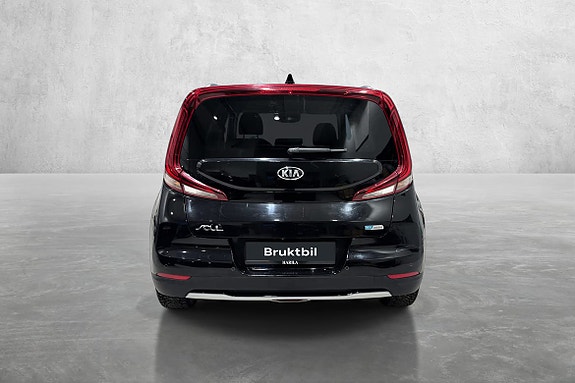 Kia e-Soul 5 of 20