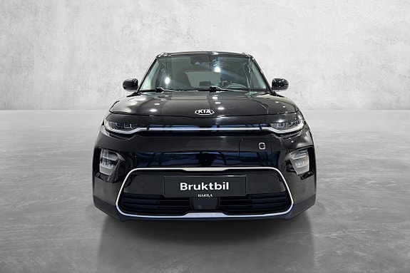 Kia e-Soul 2 of 20