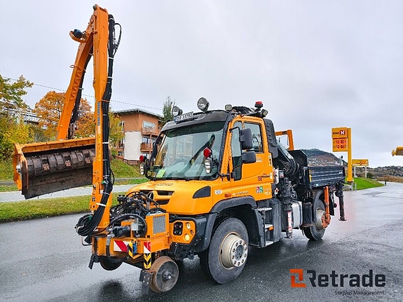 Mercedes-Benz Unimog 427L Rail, Topp utstyrt!