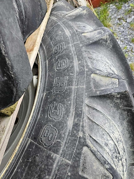 Sprøytehjul 16.9-38 og 13..6-28 inkl. AB dual tvillingmontasje