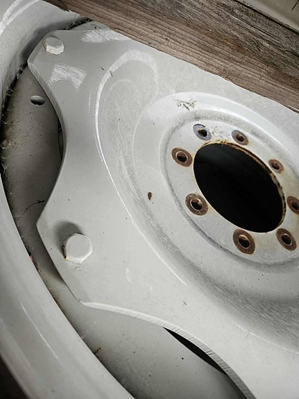 Sprøytehjul 16.9-38 og 13..6-28 inkl. AB dual tvillingmontasje