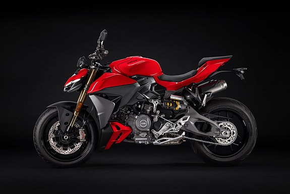 Ducati Streetfighter V2/V2S 2 of 5