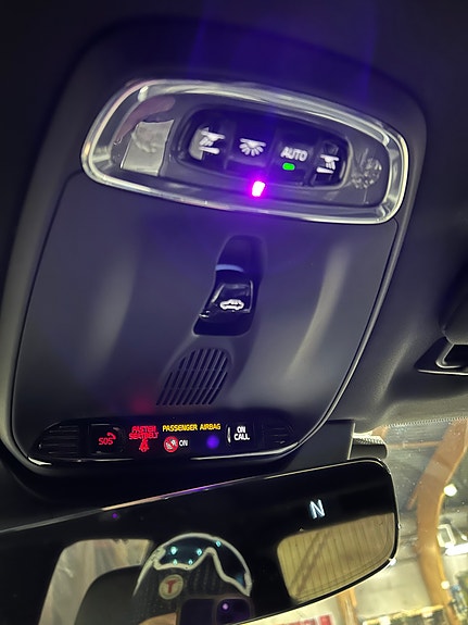 Volvo XC90 21 of 30