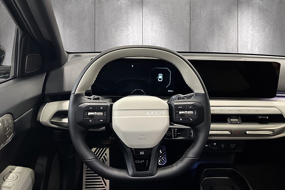 Kia EV4 13 of 20