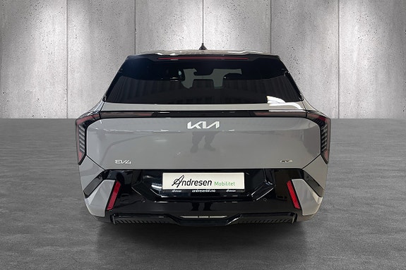 Kia EV4 10 of 20