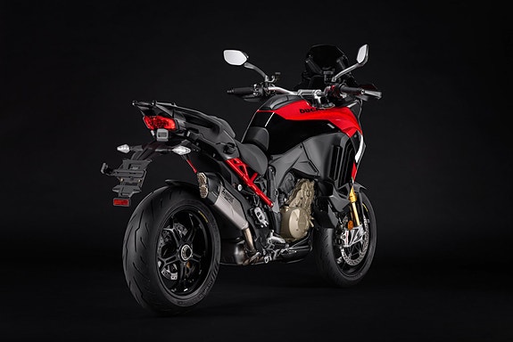 Ducati Multistrada V4 Pikes Peak 3 of 5
