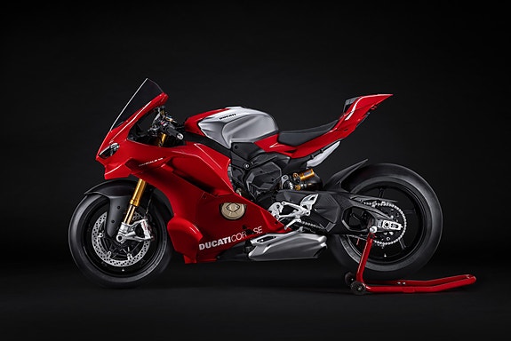 Ducati Panigale V4 R 4 of 5