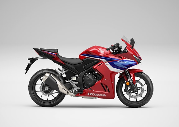 Honda CBR500RA 4 of 5