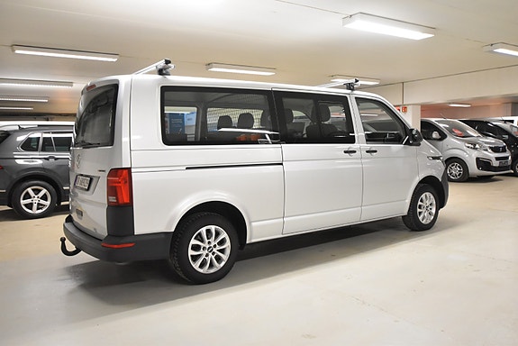 Volkswagen Caravelle 11 of 30