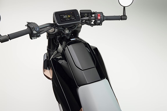 Honda WN7 8 of 17
