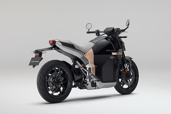 Honda WN7 4 of 17