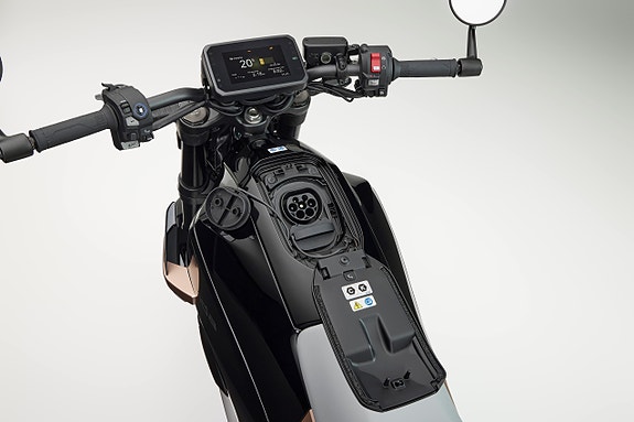 Honda WN7 9 of 17