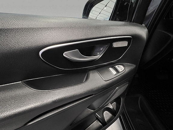Mercedes-Benz Vito 124 16 of 30