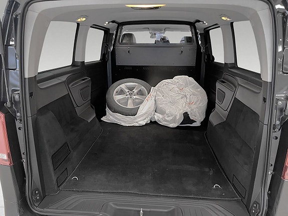 Mercedes-Benz Vito 124 28 of 30