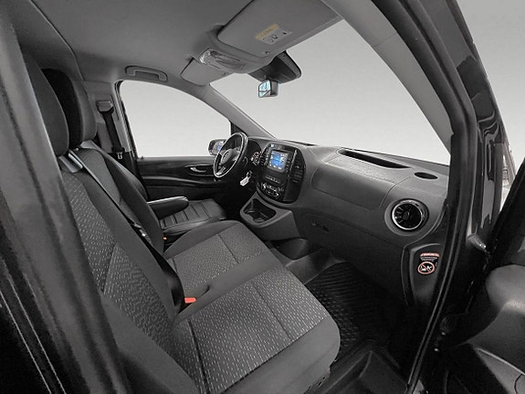 Mercedes-Benz Vito 124 14 of 30