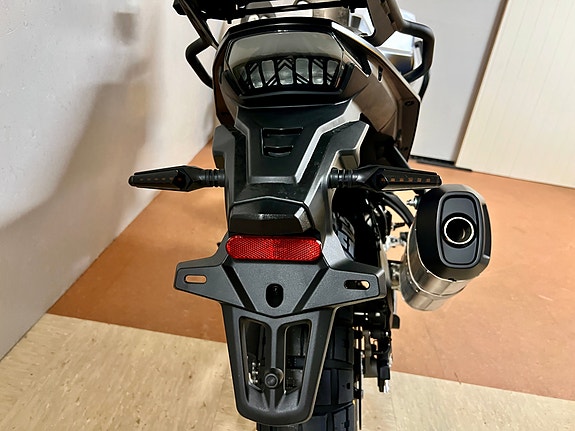 VOGE DS800 Rally 12 of 27