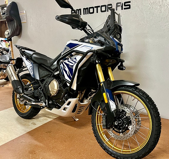 VOGE DS800 Rally 2 of 27