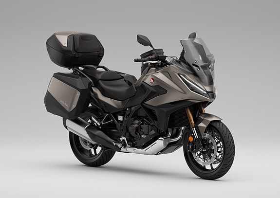 Honda NT1100 4 of 14