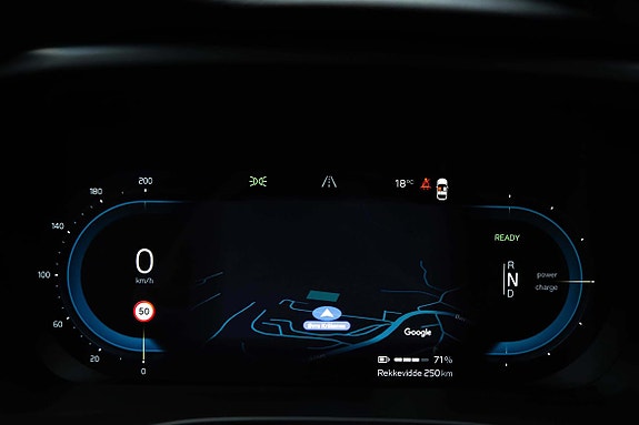 Digitalt førerdisplay med god oversikt