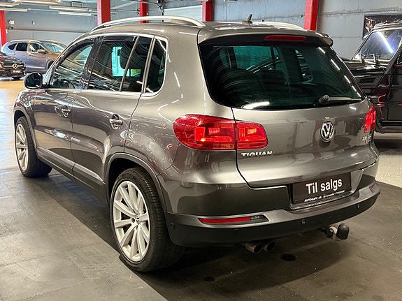 Volkswagen Tiguan 12 of 30
